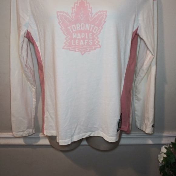 Roots NHL Pink & Cream Toronto Maple Leafs Long Sleeve T-Shirt - Picture 3 of 10